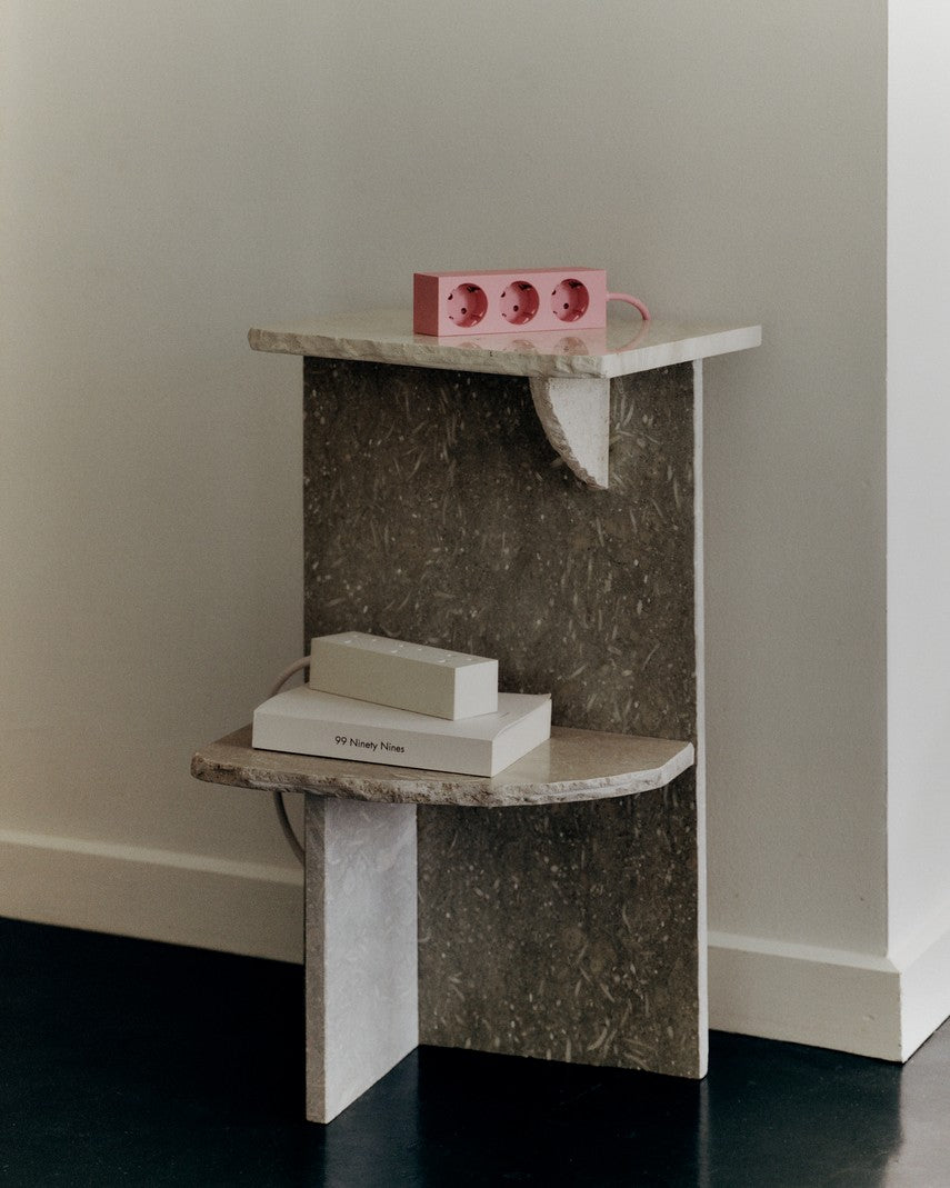 Pedestal Power Bar 5 meters Power Bar 015 Bubble Gum